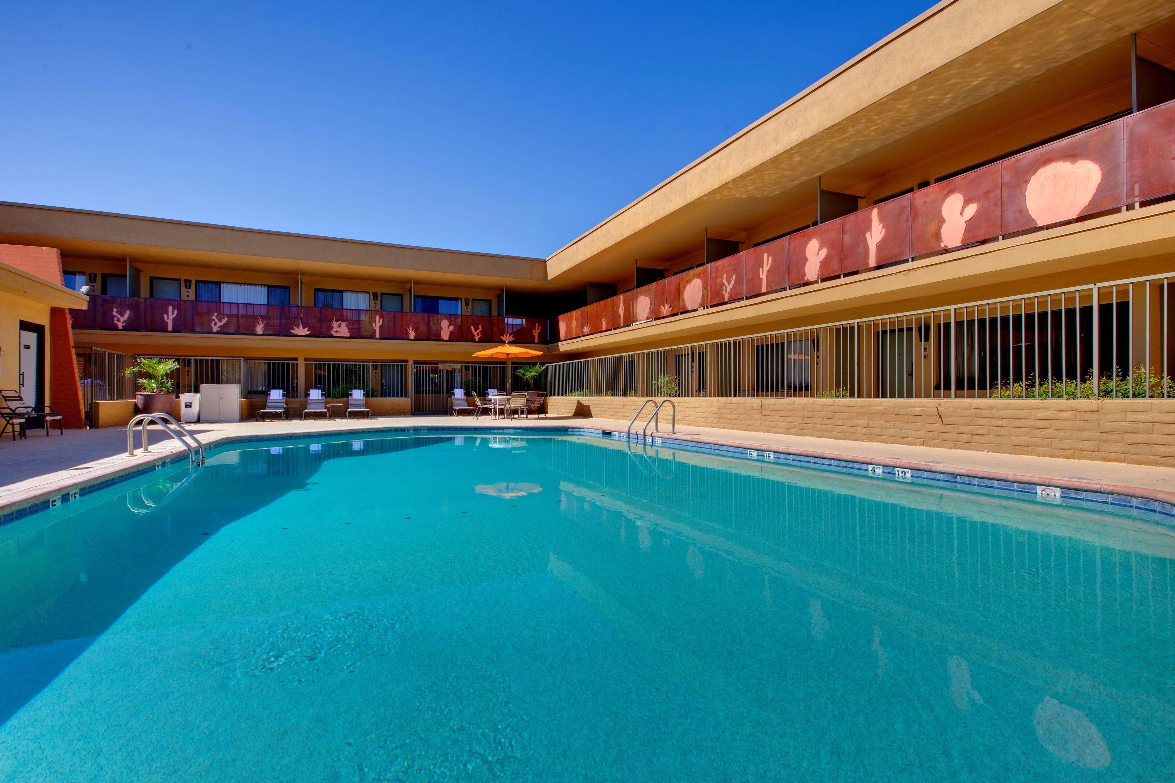 Best Western Royal Sun Inn & Suites Tucson Eksteriør billede