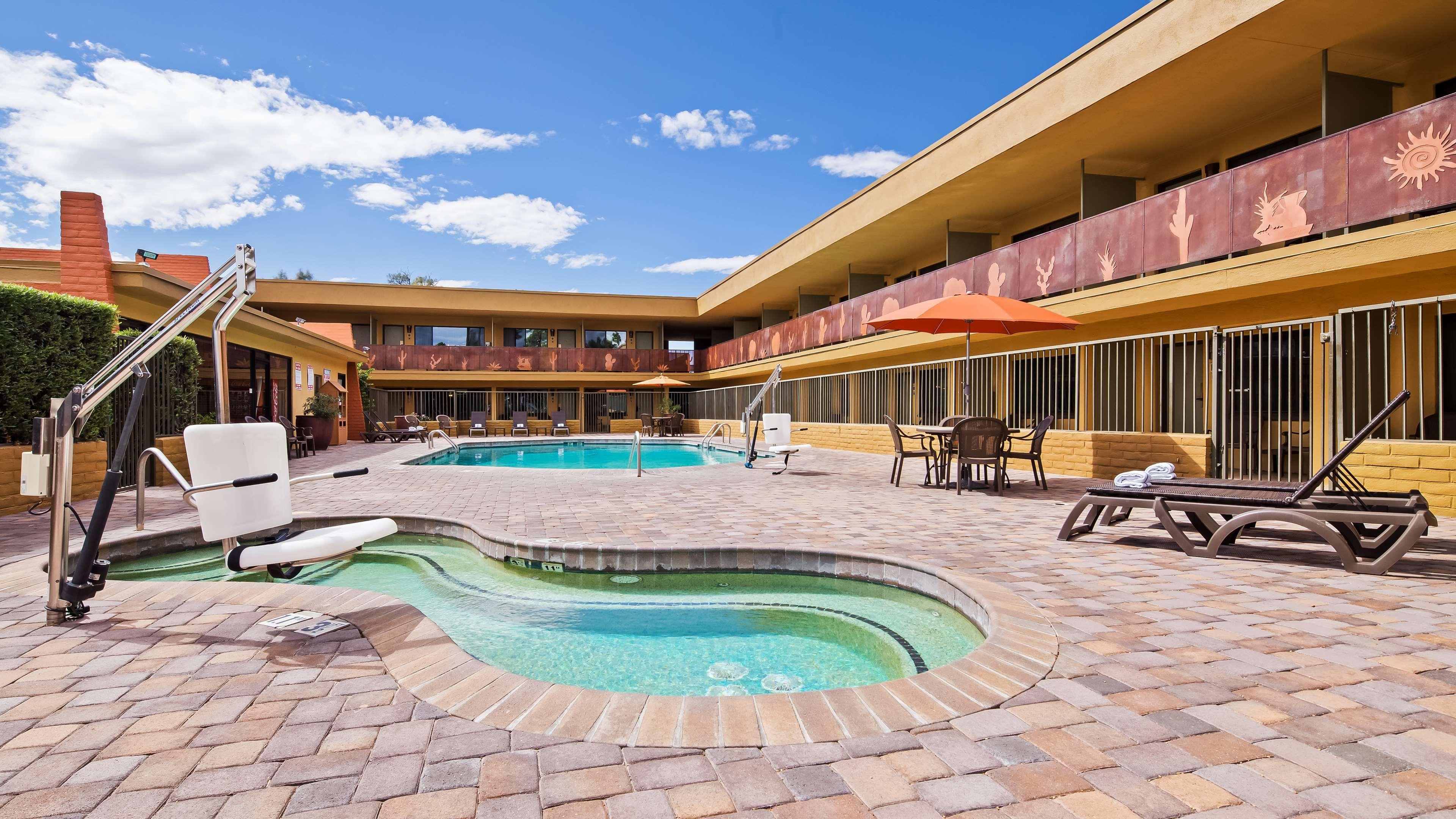 Best Western Royal Sun Inn & Suites Tucson Eksteriør billede