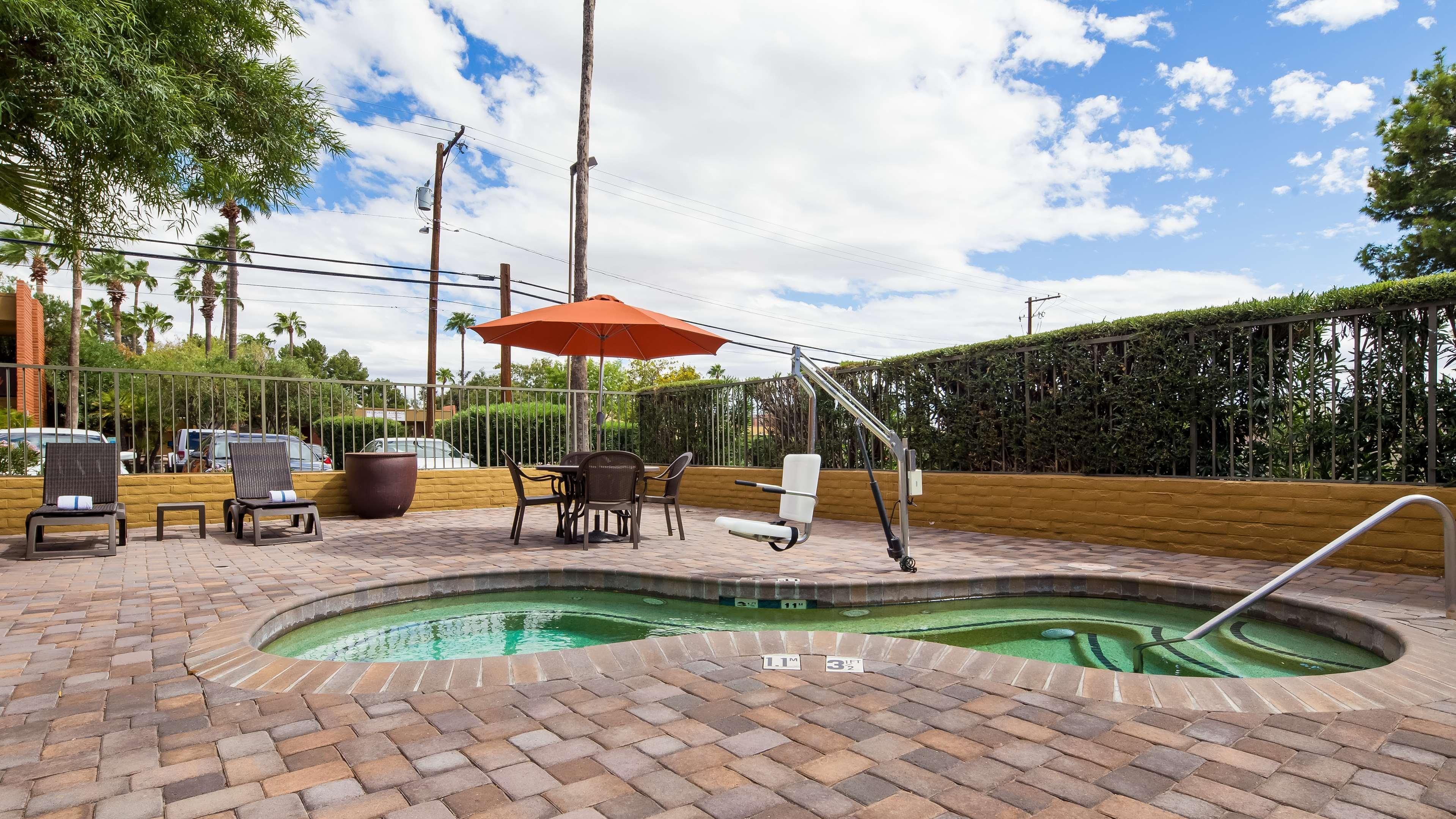 Best Western Royal Sun Inn & Suites Tucson Eksteriør billede