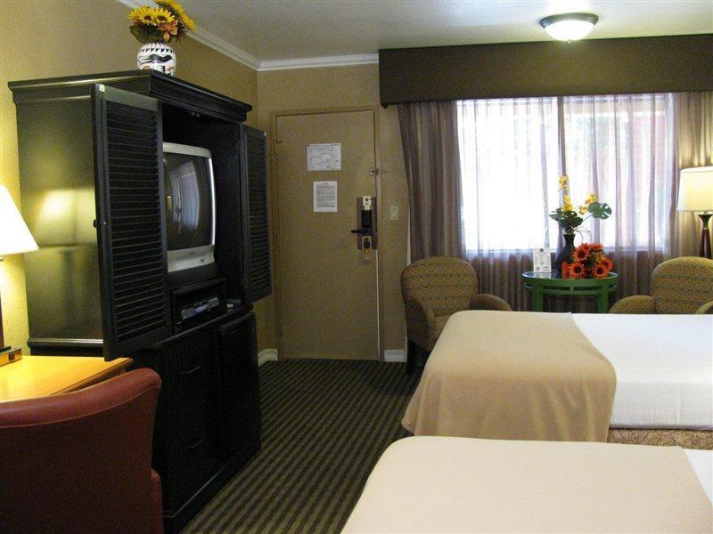 Best Western Royal Sun Inn & Suites Tucson Eksteriør billede